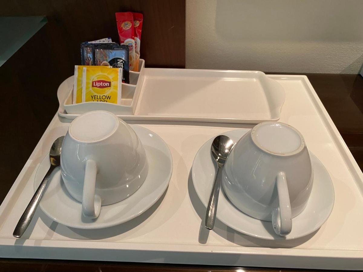 ฟีนิกซ์ พลาซา โฮเต็ล อพาร์ตเมนต์ Aparthotel อาบูดาบี ภายนอก รูปภาพ