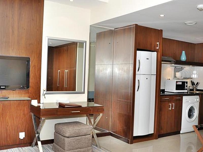 ฟีนิกซ์ พลาซา โฮเต็ล อพาร์ตเมนต์ Aparthotel อาบูดาบี ภายนอก รูปภาพ